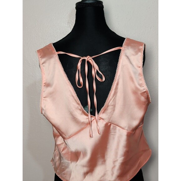 Y2K Satin Babydoll Crop Top Coquette Peach Crochet Trim Flower Center Sz L Girly - Picture 6 of 10